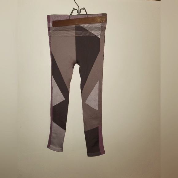 Nike leggings - Picture 2 of 3